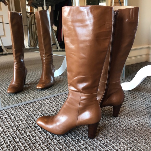 VARDA CAMEL BOOTS, SIZE 10 - Picture 9 of 10